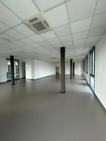 Immobile di 240 m² con 2 locali in affitto a Ponte San Nicolò - Foto 7