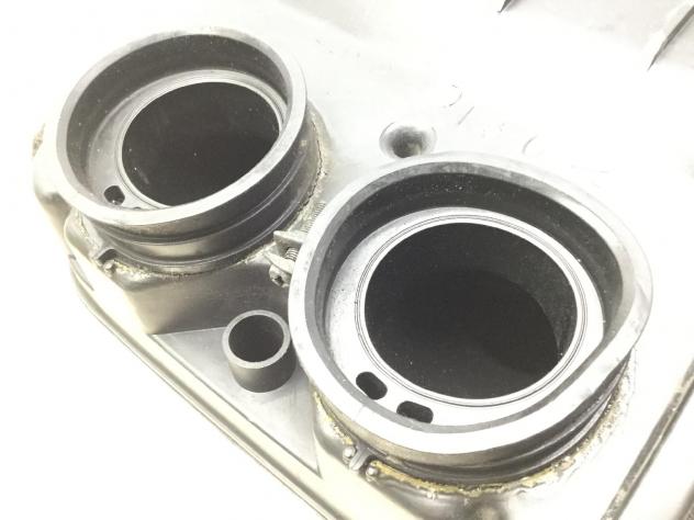 YAMAHA TDM 850 CASSA SCATOLA FILTRO ARIA - ATTACCO ROTTO 2000 2001 - Foto 7