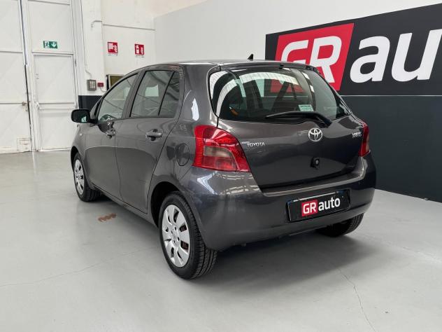 Toyota Yaris Yaris 5p 1.3 Sol - Foto 10