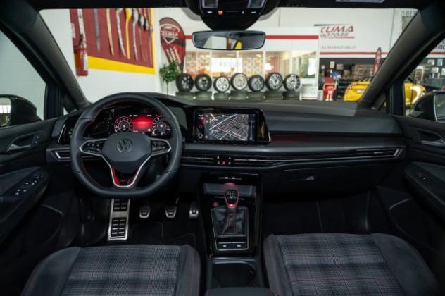 VOLKSWAGEN Golf GTI 2.0 TSI 245cv 6m IVA esposta rif. 23738945 - Foto 2