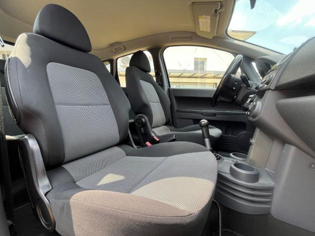 Mitsubishi Colt Colt 5p 1.1 Inform Gpl - Foto 9