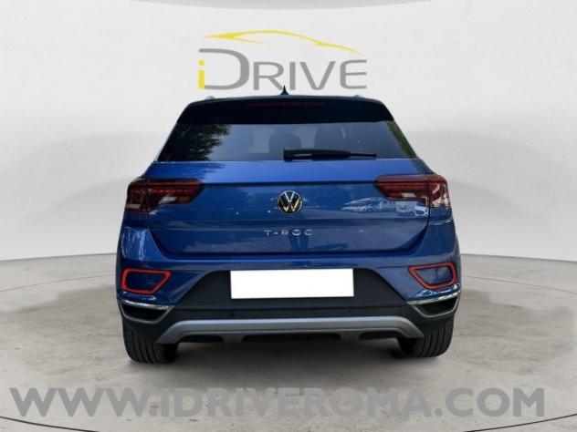 VOLKSWAGEN T-Roc T-Roc 1.0 tsi Style 110cv BICOLORE "BLUE RAVENNA rif. 23767390 - Foto 2