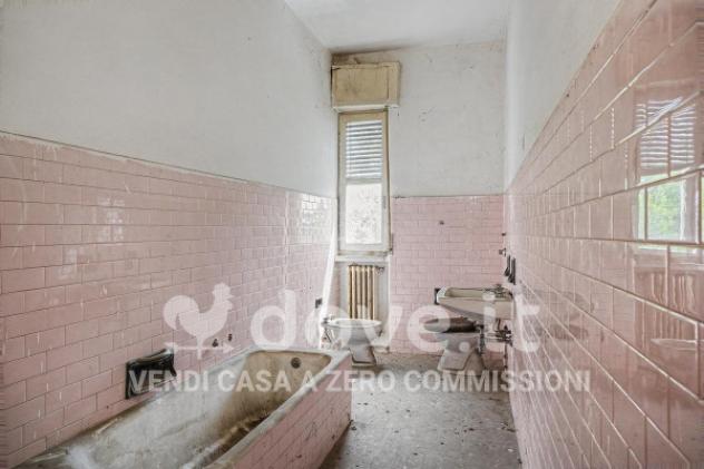 Palazzo / Stabile di 800 m² con più di 5 locali in vendita a Cadorago - Foto 18