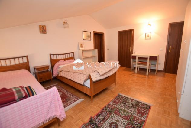 CASA INDIPENDENTE di 4 vani e di 252 mq (MONTEBELLUNA) rif. AS530 - Foto 16