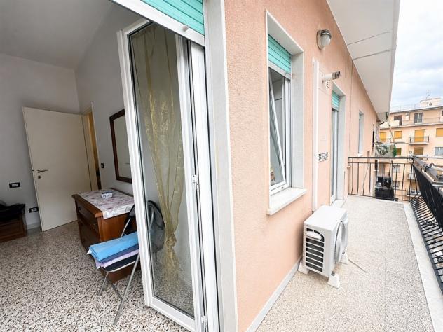 ID 394 Pietra Ligure Via Privata Grotta ampio quadrilocale a 50 mt dal mare - Foto 10
