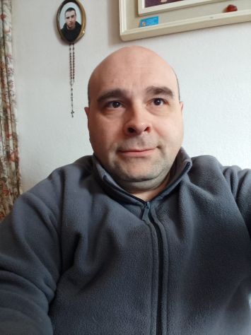 Cerco lavoro Tuttofare e operaio generico