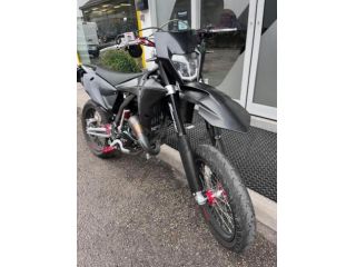 FANTIC MOTOR 50 Motard Performance SUPERMOTARD 50 PERFORMANCE rif. 22932138