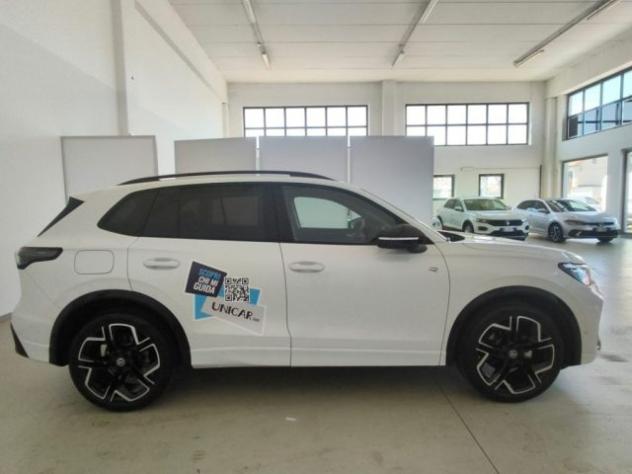 VOLKSWAGEN Tiguan 1.5 MILD HYBRID BENZINA 150 CV ACT DSG R-Line Plus rif. 23909204 - Foto 8