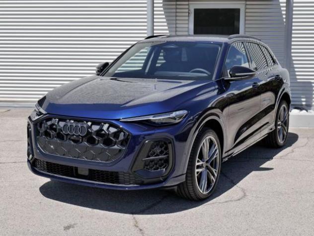 AUDI Q5 NEW 2.0 Tdi Quattro 204cv S-tronic S-line edition rif. 23776705