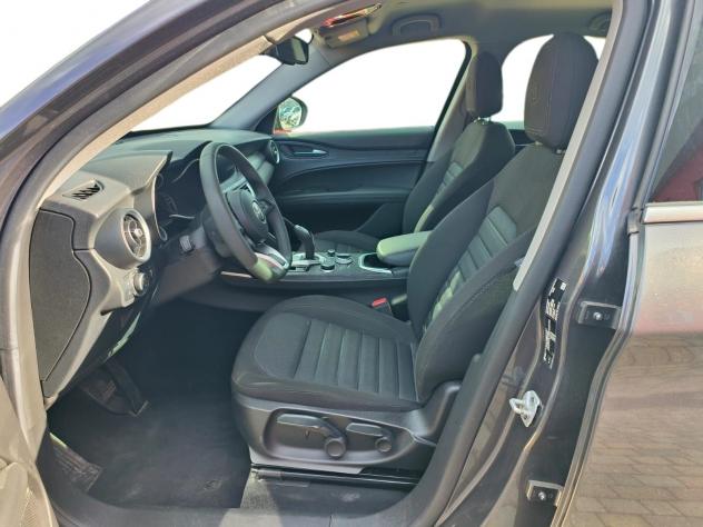 Alfa Romeo Stelvio 2.2 t Business Q4 190cv auto - Foto 7