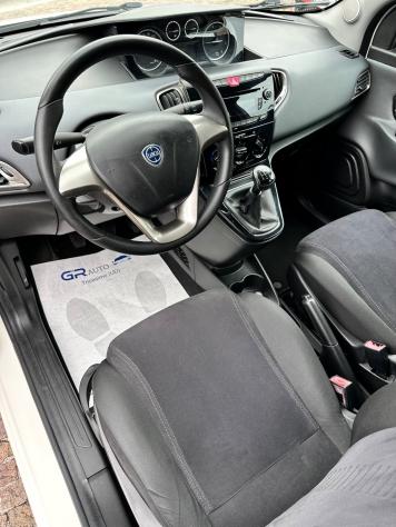 Lancia Ypsilon 1.3MJT 95CV 5P -Neopatentati - Foto 7