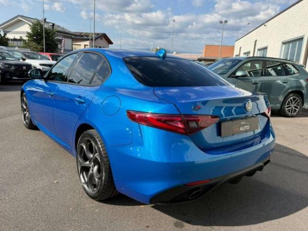 Alfa Romeo Giulia 2.0 t Veloce Q4 280cv auto FULL OPTIONAL/ TAGLIANDI UFFICIALI + 4 GOMME INVERNALI - Foto 4