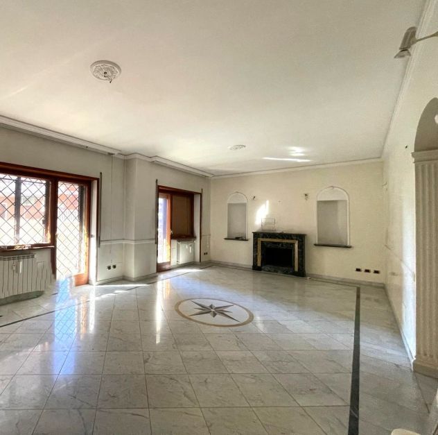 In complesso residenziale con balconi e posto auto - Foto 3