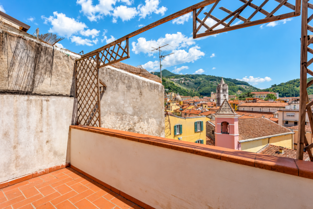 Appartamento in affitto a Carrara 71 mq Rif: 1453178