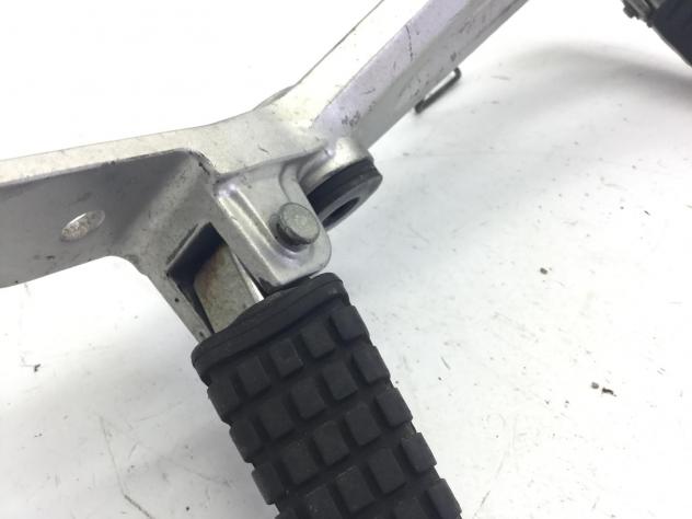 KAWASAKI ER-5 500 COPPIA PEDANE POGGIAPIEDI E STAFFA SUPPORTO DESTRA 2001 2003 - Foto 3