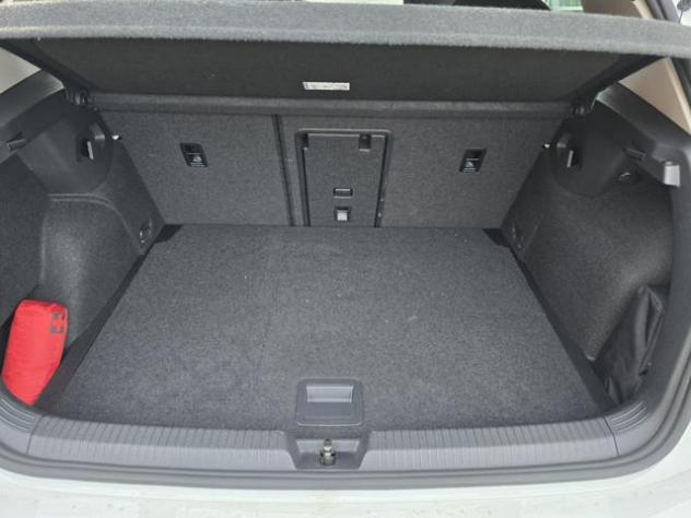 VOLKSWAGEN Golf 2.0 TDI 115 CV SCR Life rif. 23501599 - Foto 9