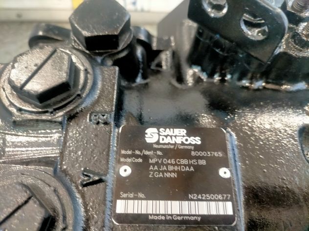 Pompa Danfoss MPV046 CBB HS BB AA JA BHH DAA Z GA NNN - Foto 2