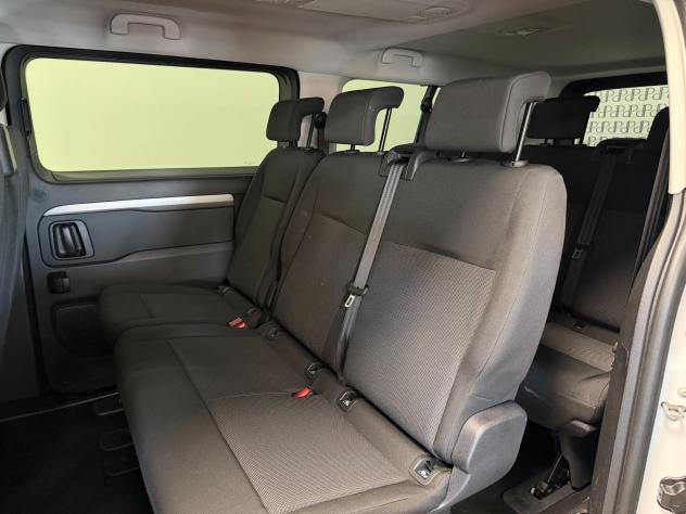 Fiat Ulysse 2.0 BlueHDi 180 CV AT8 L3 Combi - Foto 10