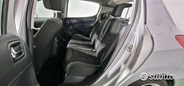 PEUGEOT 308 1.6 hdi 110cv nov 2010 - Foto 9