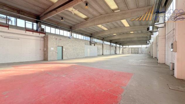 CAPANNONE INDIPENDENTE CON PALAZZINA UFFICI VICINANZE AUTOSTRADA A8 - Foto 14