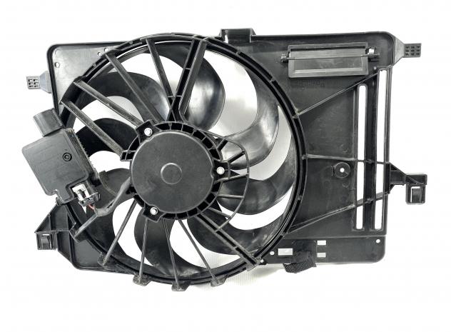 VENTOLA RAFFREDDAMENTO MOTORE FORD Focus Berlina 6° Serie 8V61-8C607-EE Diesel 1500 (1518)