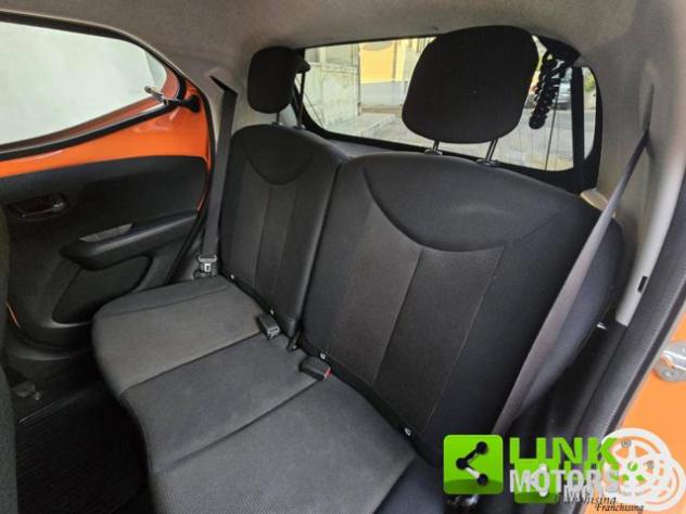 TOYOTA Aygo Connect orange 1.0 VVT-i 72 CV 5 porte x-wave - Foto 6
