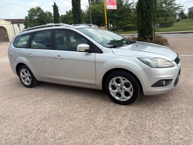 Ford Focus 1.6 TDCi (110CV) SW Tit. anno 2011 - Foto 6
