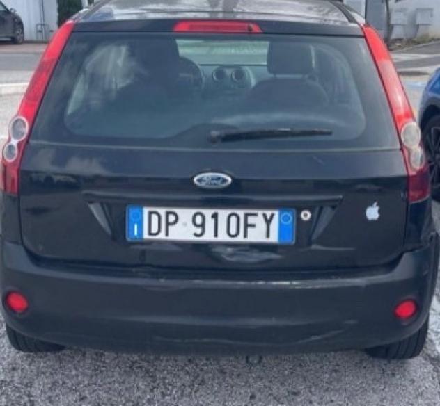 FORD FIESTA 1.4 TDCI 5 PORTE NEOPATENTATI - Foto 4