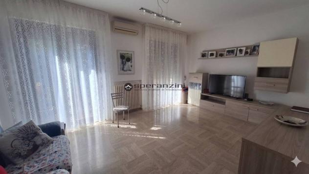 SAN LAZZARO: Fano - san lazzaro: ampio e moderno appartamento pronto da abitare
in uno dei quartieri più serviti e richiesti di fano, in posizione str - Foto 4