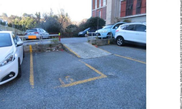 Immobile in asta di 96 m², box auto in vendita a Genova - Foto 8