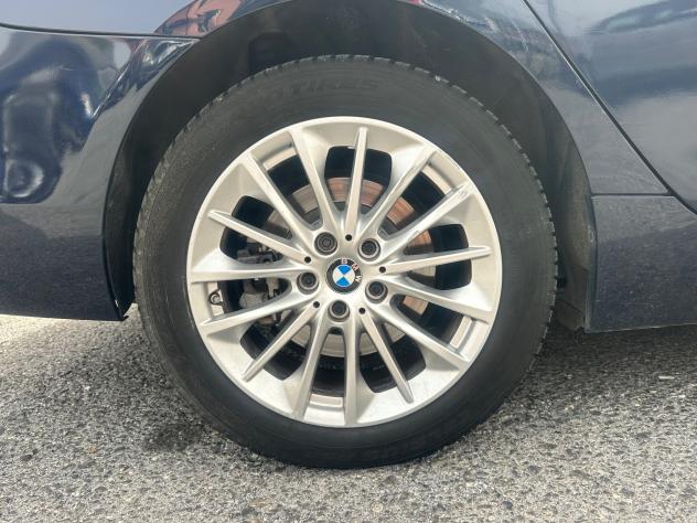 Bmw Serie 2 Gran Tourer 220d Luxury aut. - Foto 6