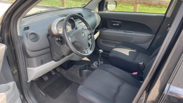 DAIHATSU SIRION 1.3 BENZINA 5 PORTE 4X4 - 2011 - Foto 5
