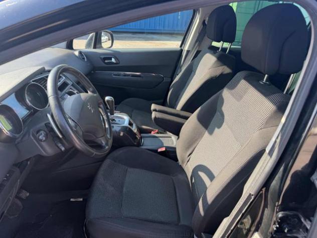 PEUGEOT 5008 1.6 e-HDi 112CV Stop&Start cambio robotizzato Acti rif. 23449324 - Foto 4