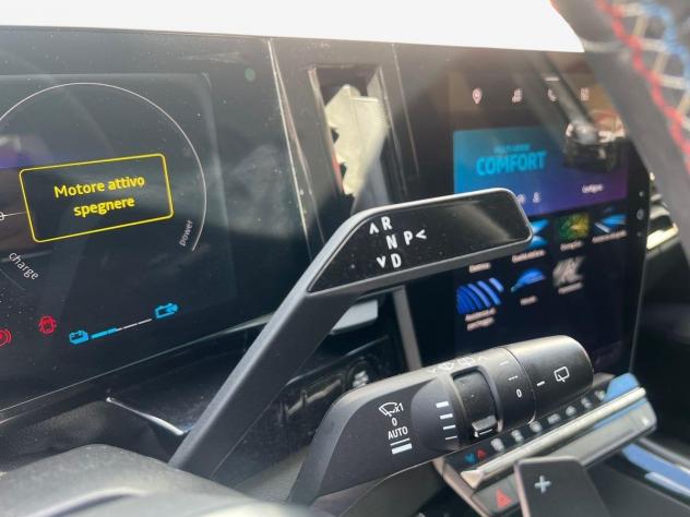 Renault Austral 2023 1.2 E-Tech full hybrid Techno Esprit Alpine 200cv au - Foto 8