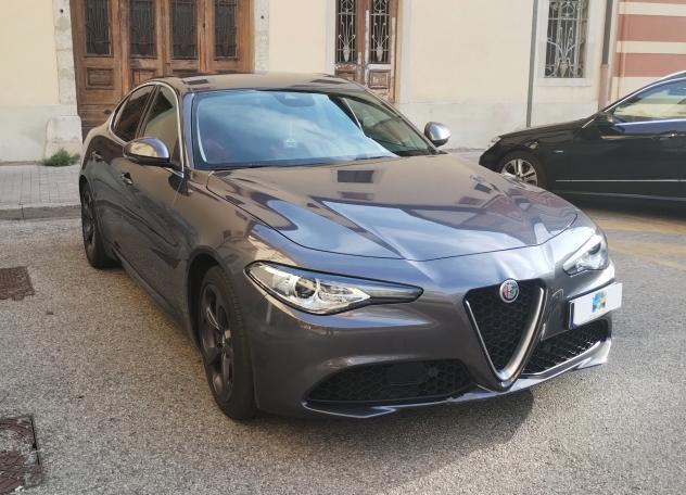 Alfa Romeo Giulia 2.2 Turbodiesel 160 CV AT8 Executive - Foto 5