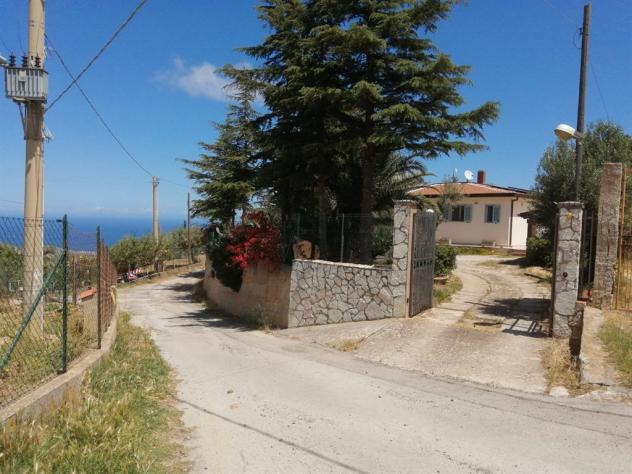 Villa panoramica con giardino di pertinenza - Foto 2