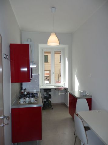 Privato affitta STANZA SINGOLA - Foto 6