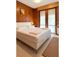 Trilocale con terrazzo e box auto a 300m dal lago
