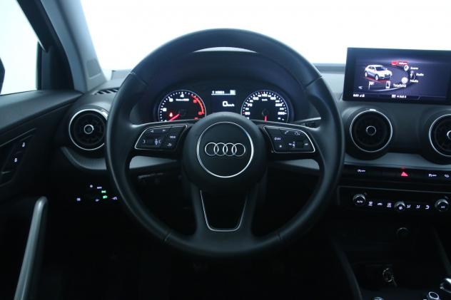 Audi Q2 2.0 30 TDI / Lane assist - Navigatore MMI plus con MMI touch - Cruise control - Climatronic bizona - Foto 9
