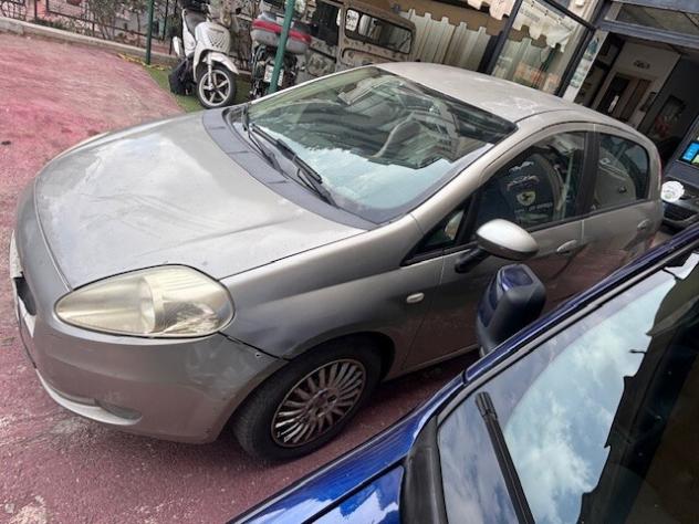 Gr.Punto 1.3 MJT Anche permuta o scambi0 - Foto 4