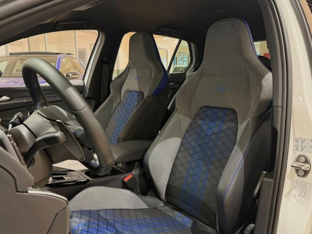 Volkswagen Golf Golf 2.0 tsi R Black Edition 4motion 333cv dsg "AKRAPOVIC OMOLOGATI" - Foto 7