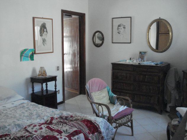 CASA INDIPENDENTE CENTRO MARE PESARO A 1MENO DI 1258€ AL MQ. - Foto 4