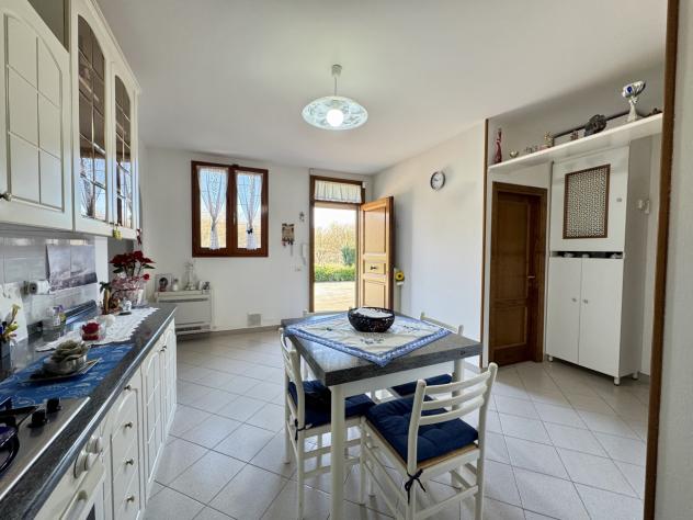 CASA INDIPENDENTE di 7 vani e di 229 mq (SCANDICCI - Via Lungo Vingone, Scandicci 50018) rif. 0695 - Foto 11