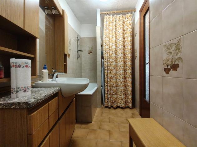 Ampio trilocale in centro a Cesana Torinese - Foto 7