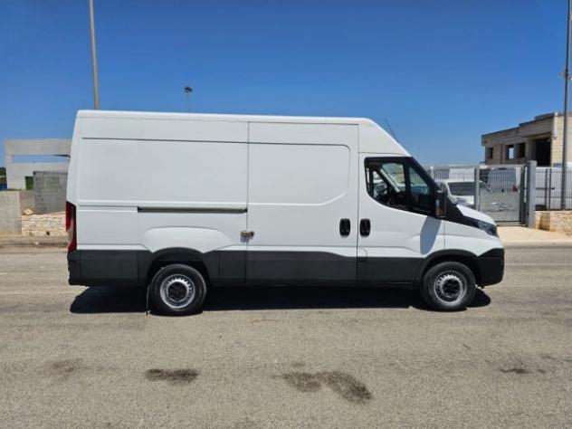 IVECO Daily 35S12V 2.3 HPT L3H2 Furgone Passo 3520 rif. 23986244 - Foto 5