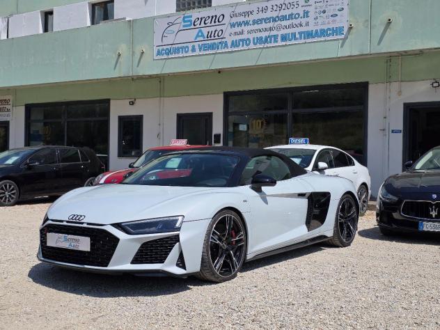 AUDI R8 V10 SPYDER QUATTRO PERFORMANCE - Foto 8