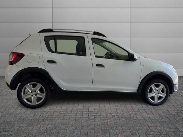 DACIA Sandero Stepway 1.5 dCi 8V 90CV Start&Stop rif. 24086418 - Foto 3