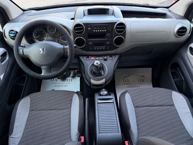 Peugeot Partner Tepee 1.6 HDI 110 CV 7 POSTI - Foto 10