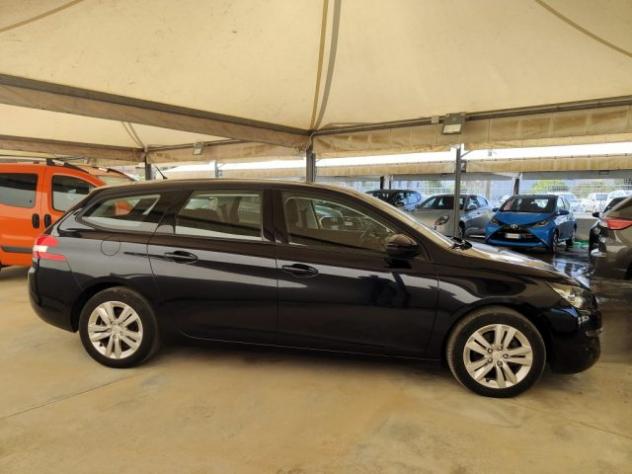 PEUGEOT 308 SW 1.6 e-HDi 115cv S&S Active rif. 24018874 - Foto 2