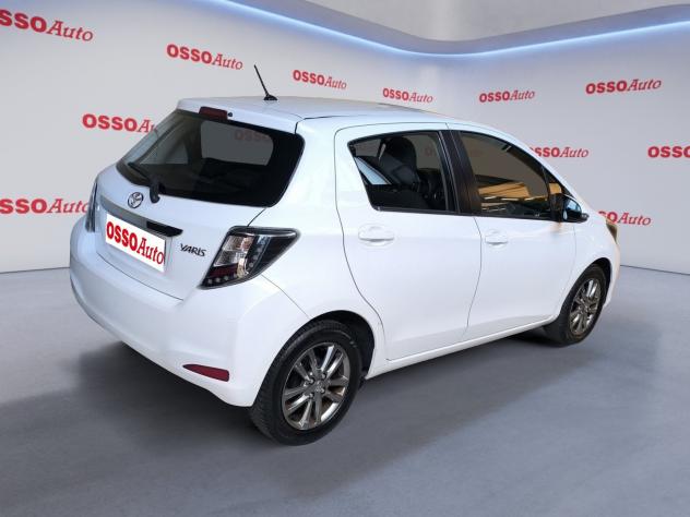 Toyota Yaris 1.0 BENZINA 69 HP LOUNGE NEOPATENTATI - Foto 3